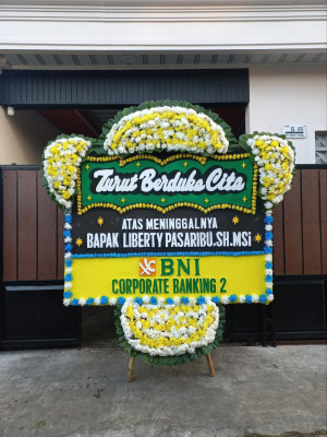 Papan Bunga Duka di Taba Lestari